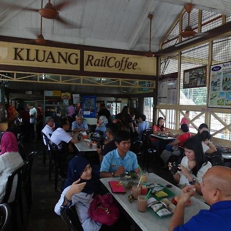 Kluang Barat Homestay Dış mekan fotoğraf